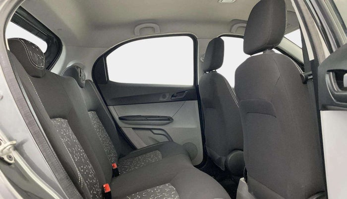 2022 Tata Tiago XT CNG, CNG, Manual, 59,912 km, Right Side Rear Door Cabin