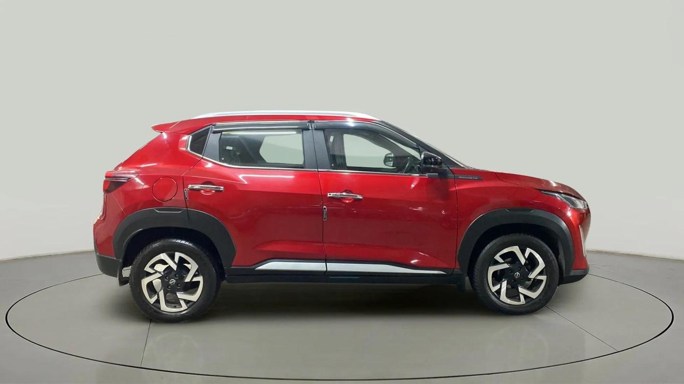 2023 Nissan MAGNITE XV PREMIUM TURBO CVT, Petrol, Automatic, 45,871 km, Right Side View