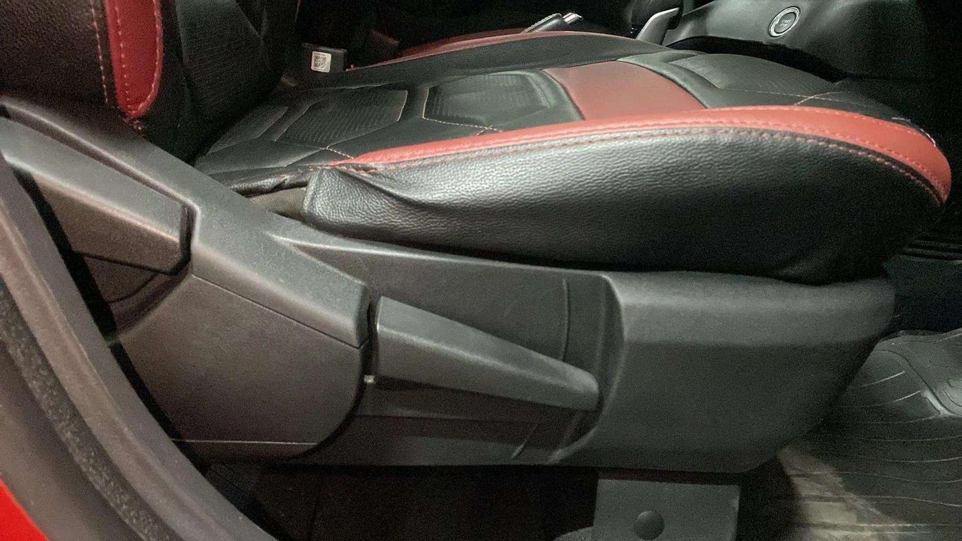 2023 Nissan MAGNITE XV PREMIUM TURBO CVT, Petrol, Automatic, 45,871 km, Driver Side Adjustment Panel