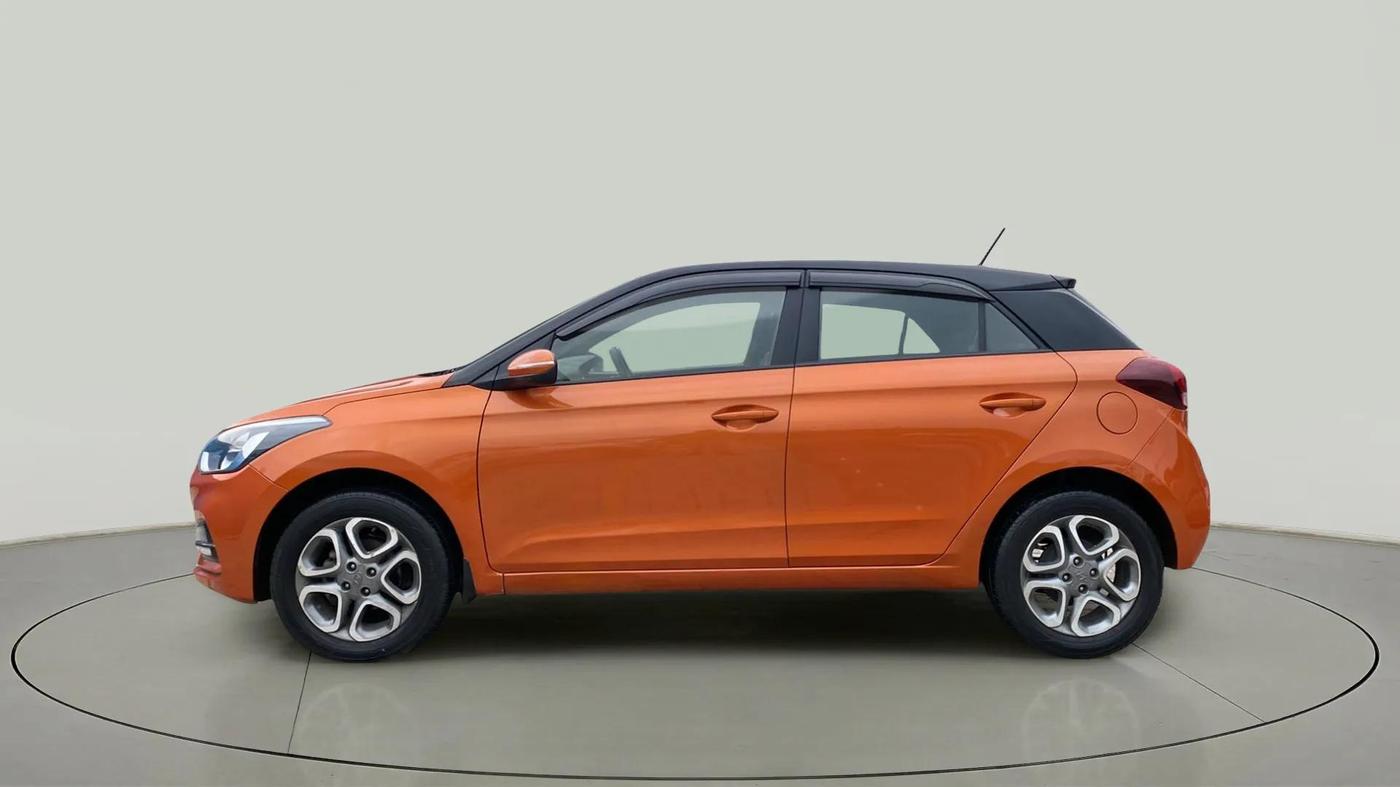 2018 Hyundai Elite i20 ASTA 1.2 DUAL TONE, Petrol, Manual, 45,111 km, Left Side