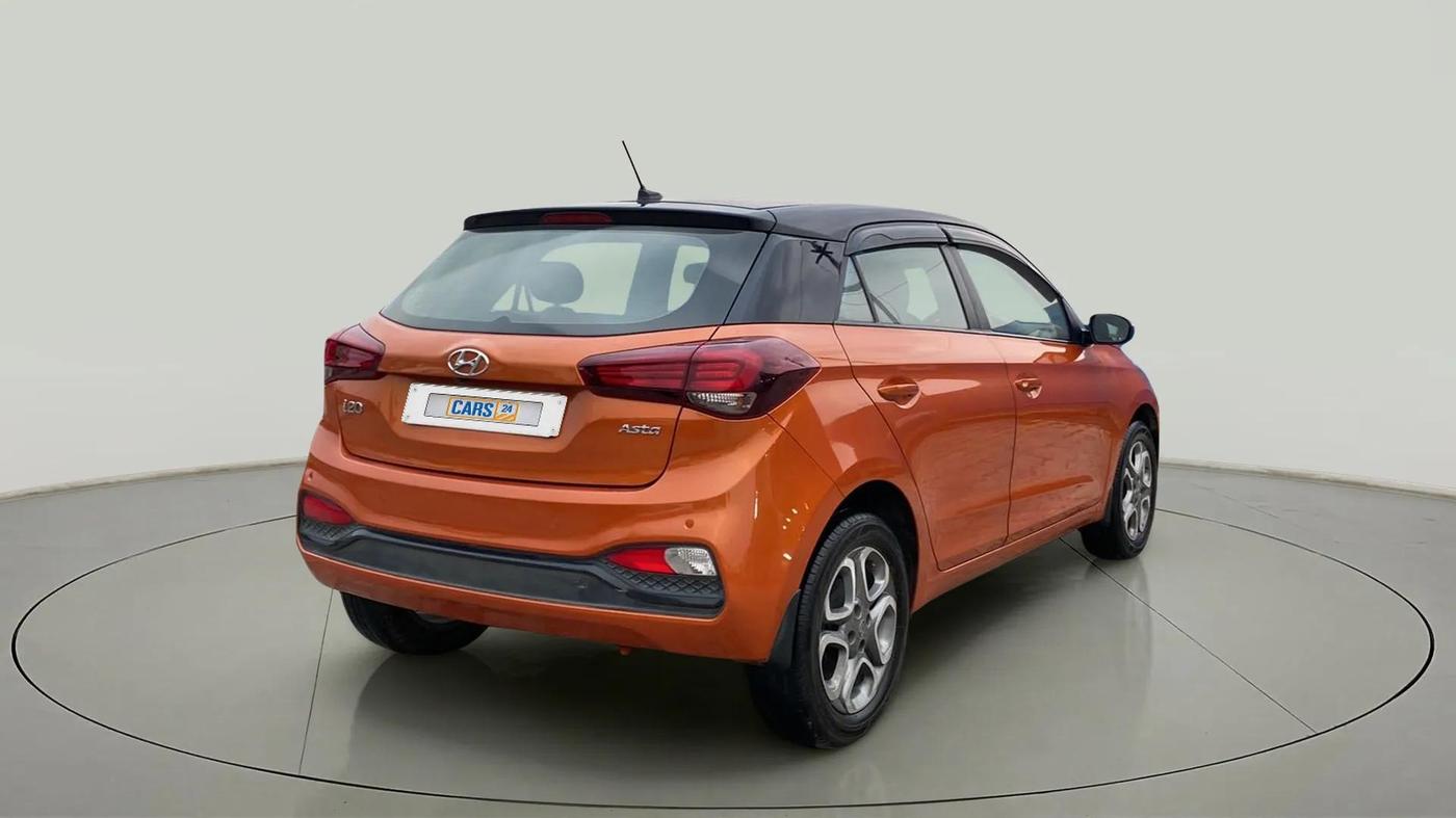 2018 Hyundai Elite i20 ASTA 1.2 DUAL TONE, Petrol, Manual, 45,111 km, Right Back Diagonal