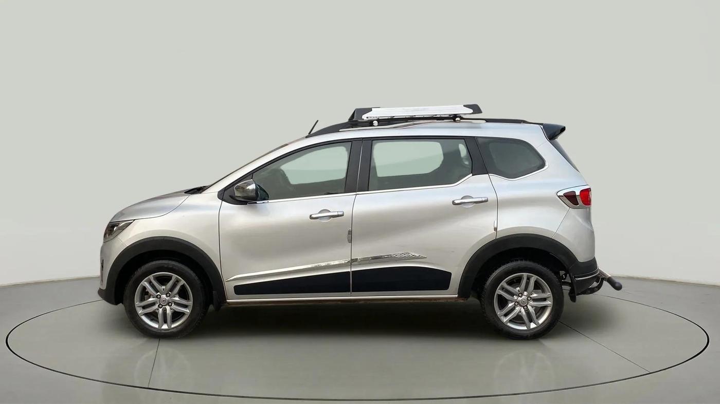 2022 Renault TRIBER RXZ AMT, Petrol, Automatic, 12,185 km, Left Side