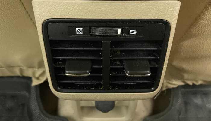 2021 Maruti Ciaz SIGMA 1.5 SHVS MT  PETROL, Petrol, Manual, 8,744 km, Rear AC Vents