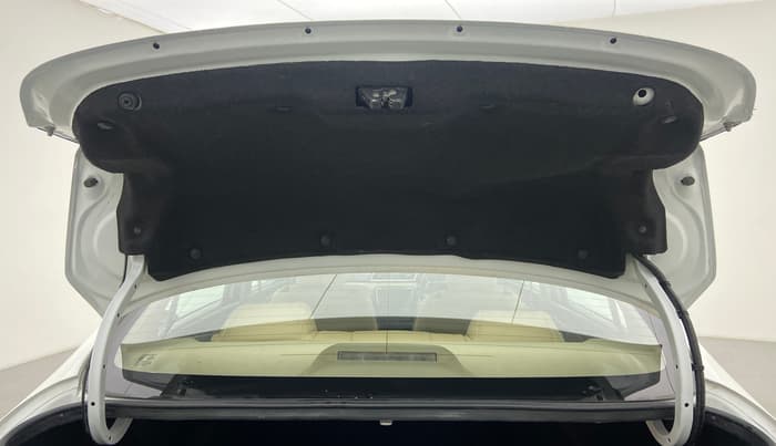 2021 Maruti Ciaz SIGMA 1.5 SHVS MT  PETROL, Petrol, Manual, 8,744 km, Boot Door Open