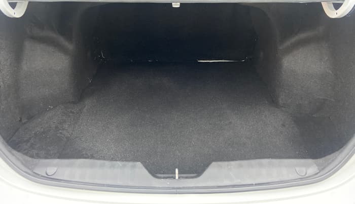 2021 Maruti Ciaz SIGMA 1.5 SHVS MT  PETROL, Petrol, Manual, 8,744 km, Boot Inside