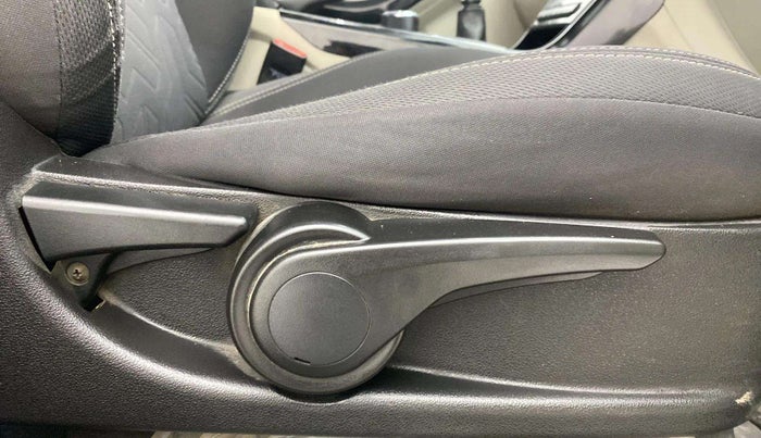 2021 Tata NEXON XZ PLUS PETROL, Petrol, Manual, 67,496 km, Driver Side Adjustment Panel