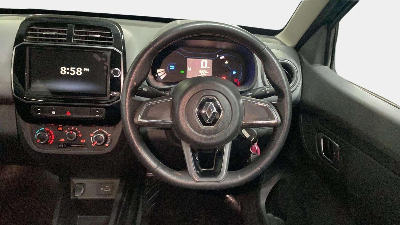 2019 Renault Kwid RXT 1.0 AMT (O), Petrol, Automatic, 17,190 km, Steering Wheel Close Up