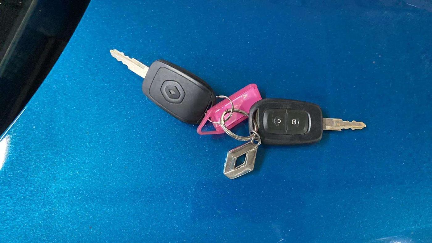 2019 Renault Kwid RXT 1.0 AMT (O), Petrol, Automatic, 17,190 km, Key Close Up