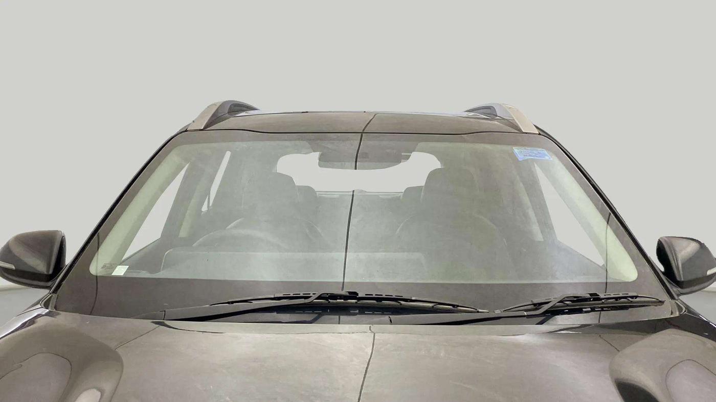 2023 KIA SONET HTK PLUS 1.0 IMT, Petrol, Manual, 36,664 km, Front Windshield