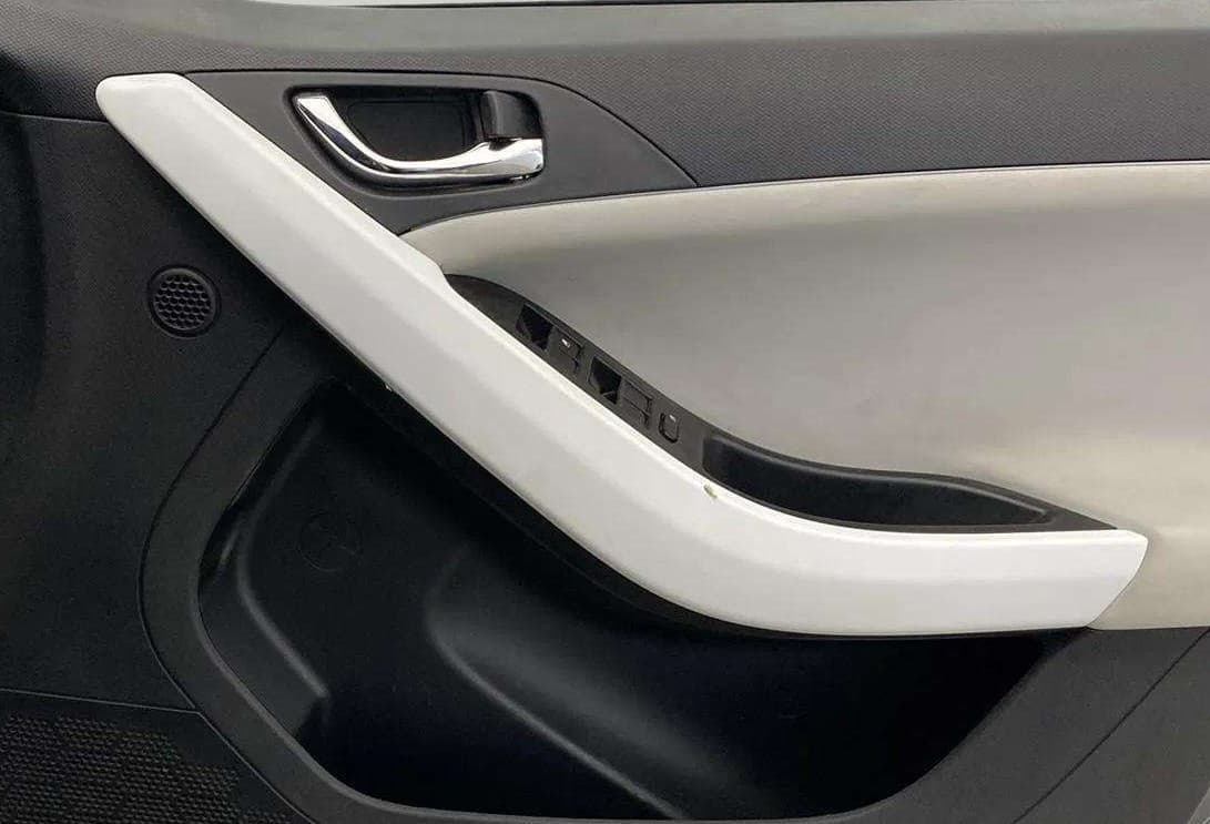 2023 Tata NEXON CREATIVE+ DCA 1.2 PETROL, Petrol, Automatic, 25,657 km, Driver Side Door Panels Control