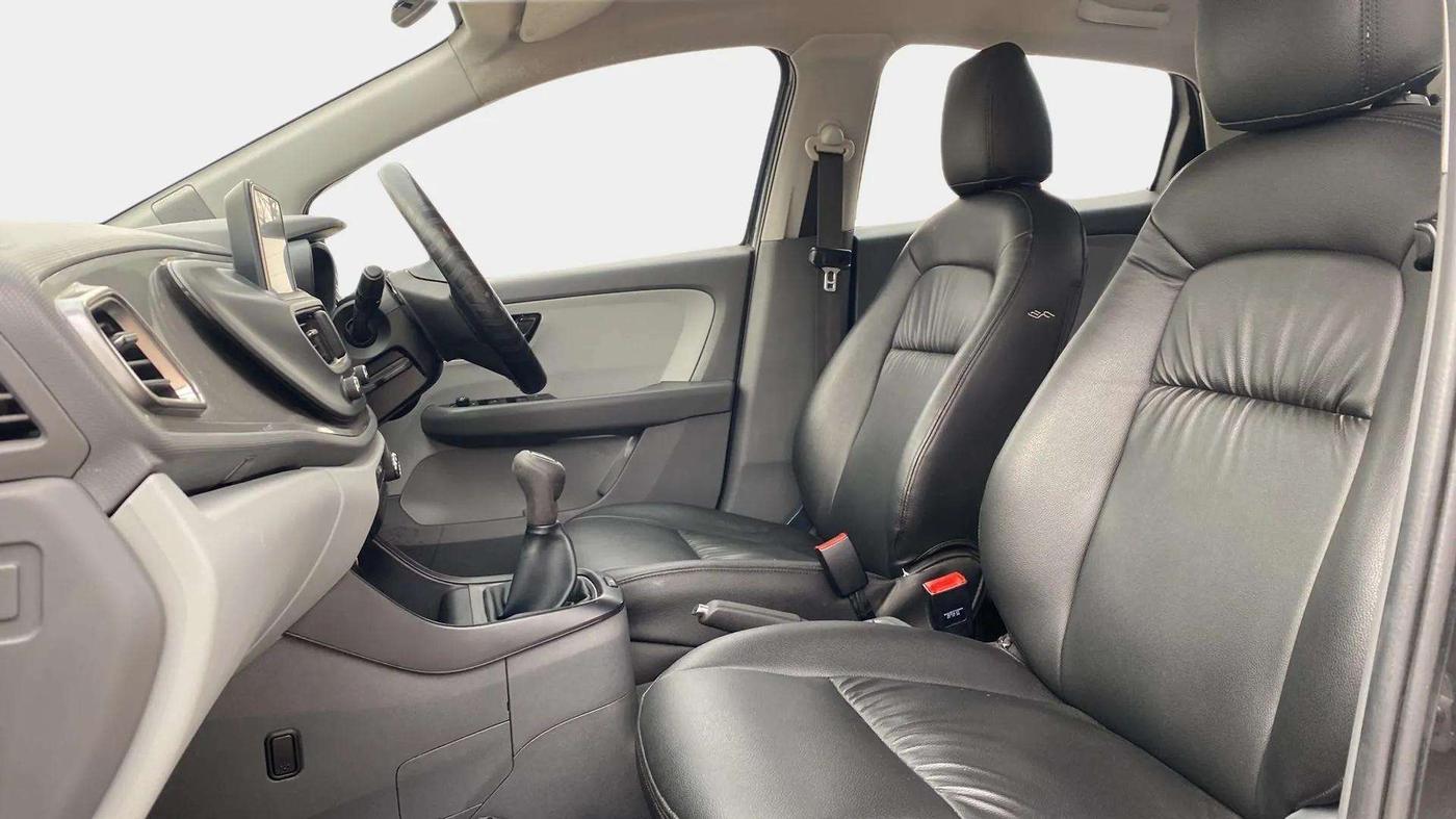2020 Tata ALTROZ XT PETROL, Petrol, Manual, 55,476 km, Right Side Front Door Cabin
