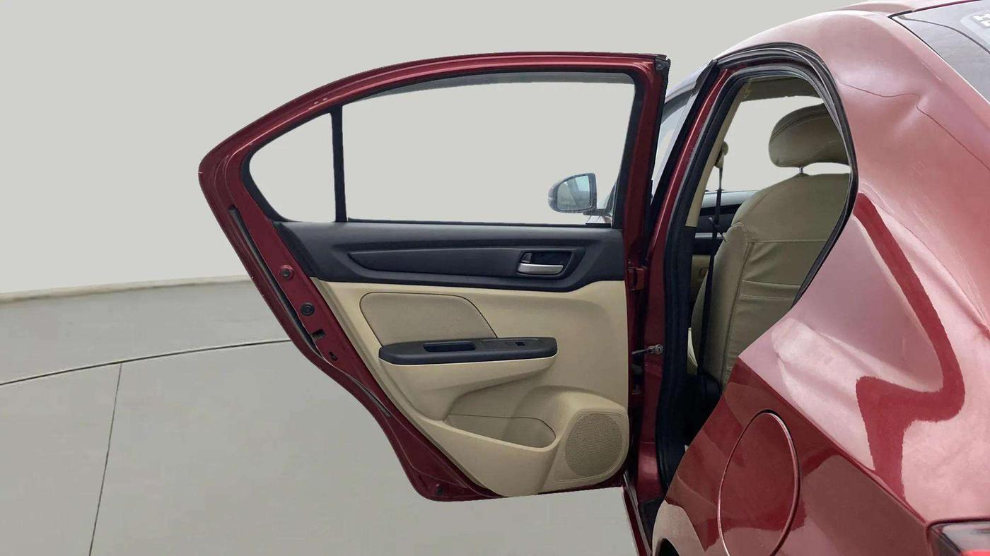2019 Honda Amaze 1.2L I-VTEC S, CNG, Manual, 48,673 km, LHS Front Door