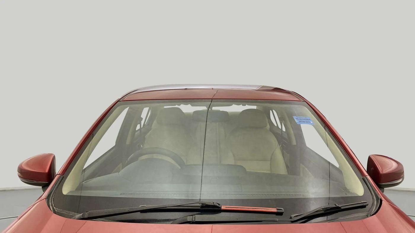 2019 Honda Amaze 1.2L I-VTEC S, CNG, Manual, 48,673 km, Front Windshield