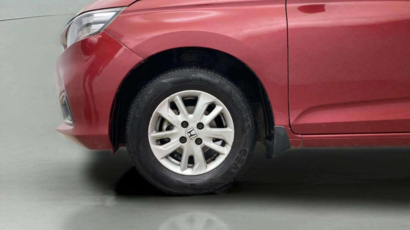 2019 Honda Amaze 1.2L I-VTEC S, CNG, Manual, 48,673 km, Left Front Wheel