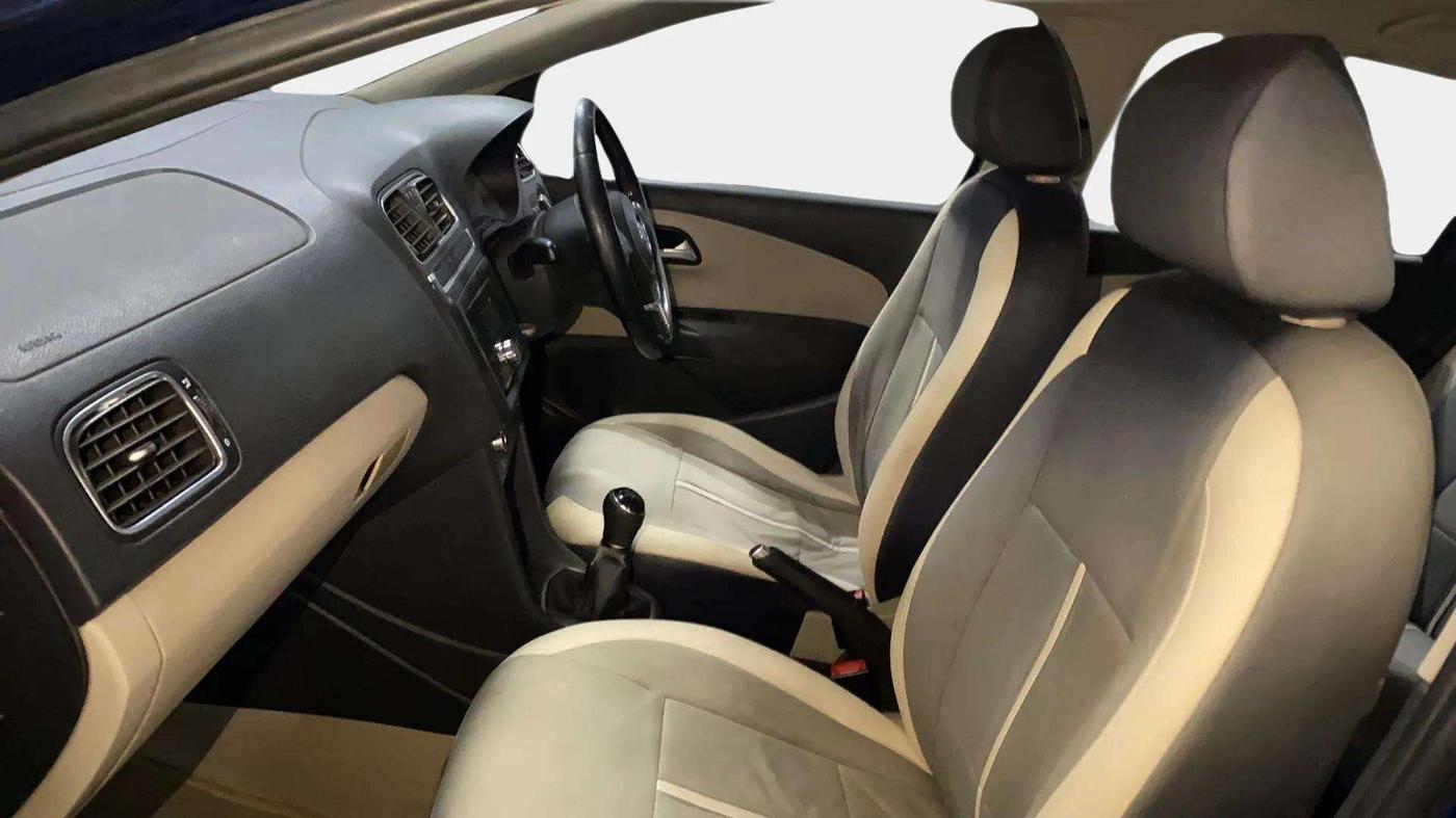 2013 Volkswagen Polo HIGHLINE1.2L, Petrol, Manual, 92,866 km, Right Side Front Door Cabin