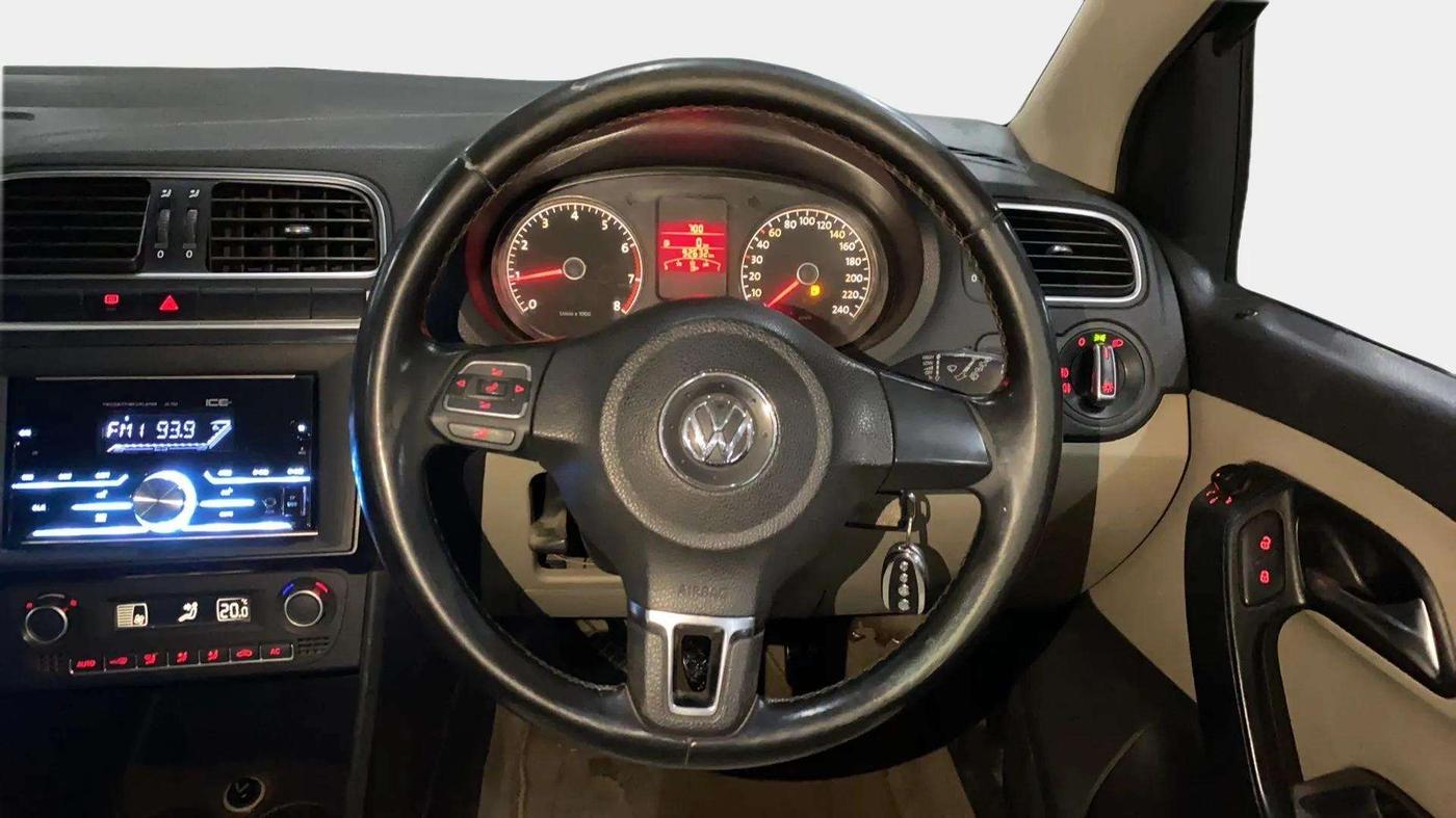 2013 Volkswagen Polo HIGHLINE1.2L, Petrol, Manual, 92,866 km, Steering Wheel Close Up