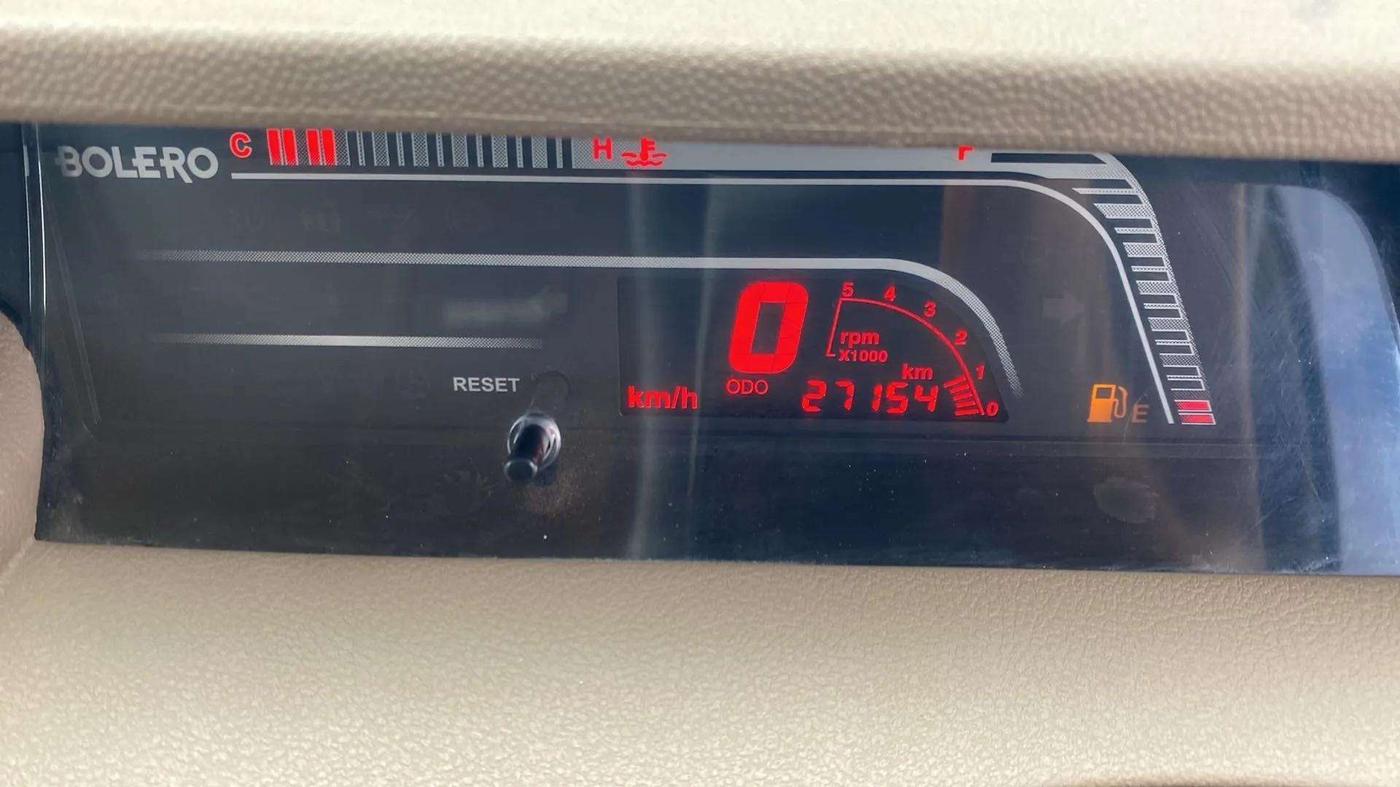 2022 Mahindra Bolero B6, Diesel, Manual, 27,515 km, Odometer Image