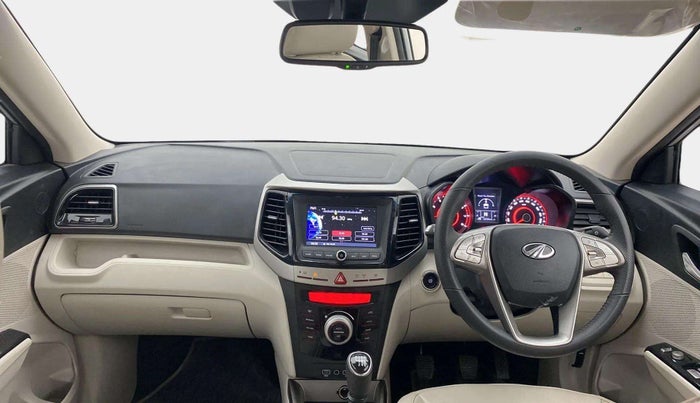 2022 Mahindra XUV300 W8 (O) 1.2 PETROL, Petrol, Manual, 12,800 km, Dashboard