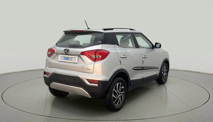 2022 Mahindra XUV300 W8 (O) 1.2 PETROL, Petrol, Manual, 12,800 km, Right Back Diagonal