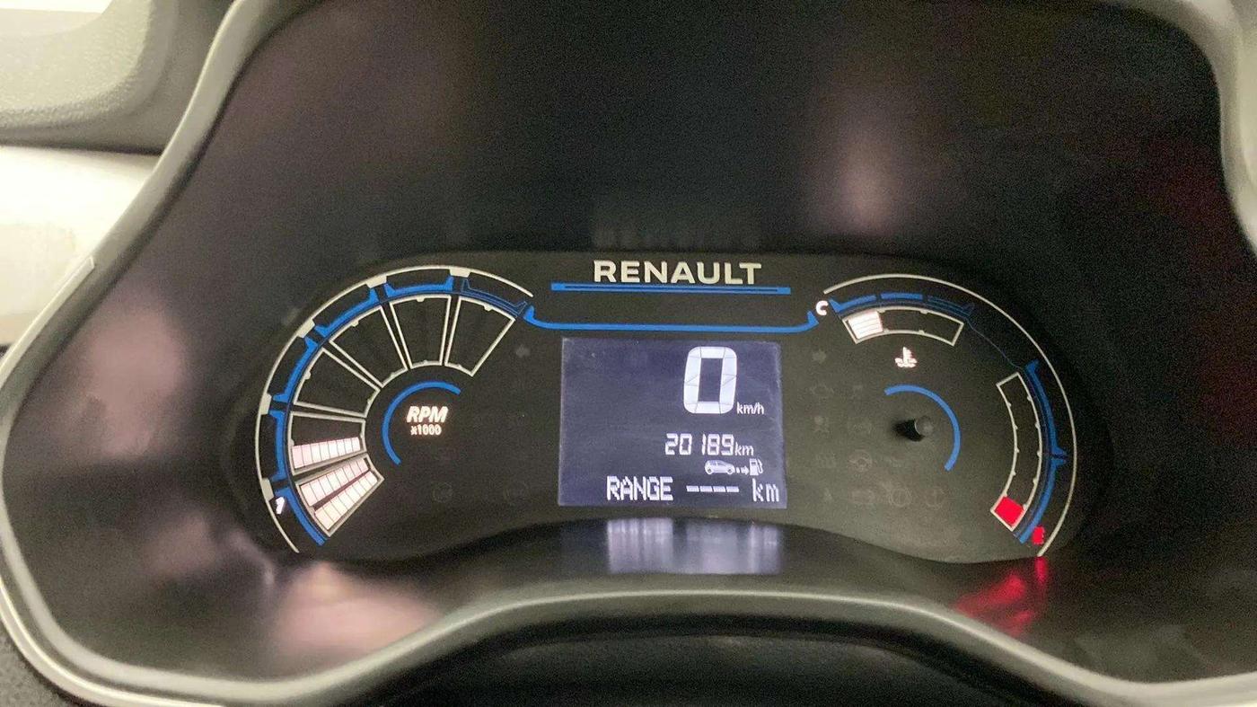 2019 Renault TRIBER RXZ, Petrol, Manual, 20,194 km, Odometer Image