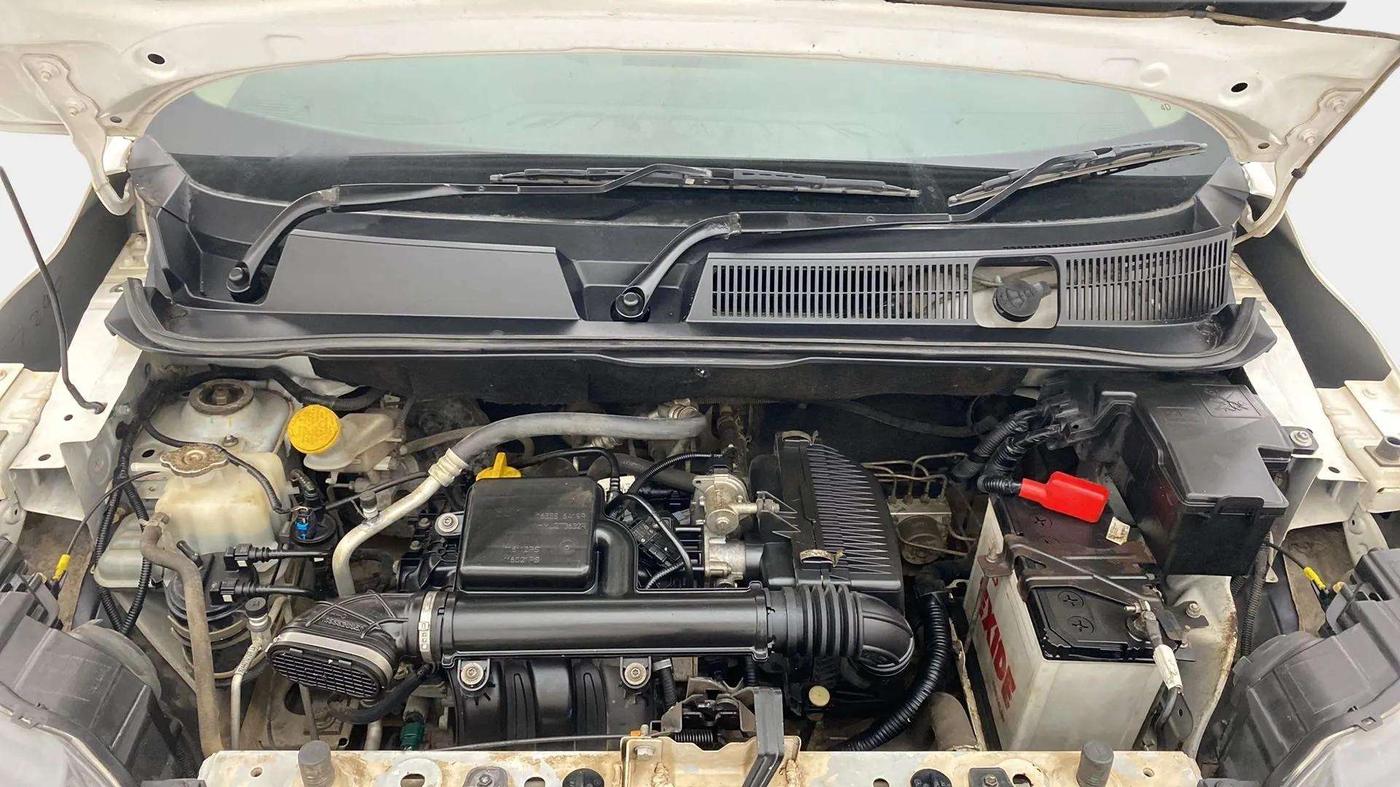 2019 Renault TRIBER RXZ, Petrol, Manual, 20,194 km, Open Bonet