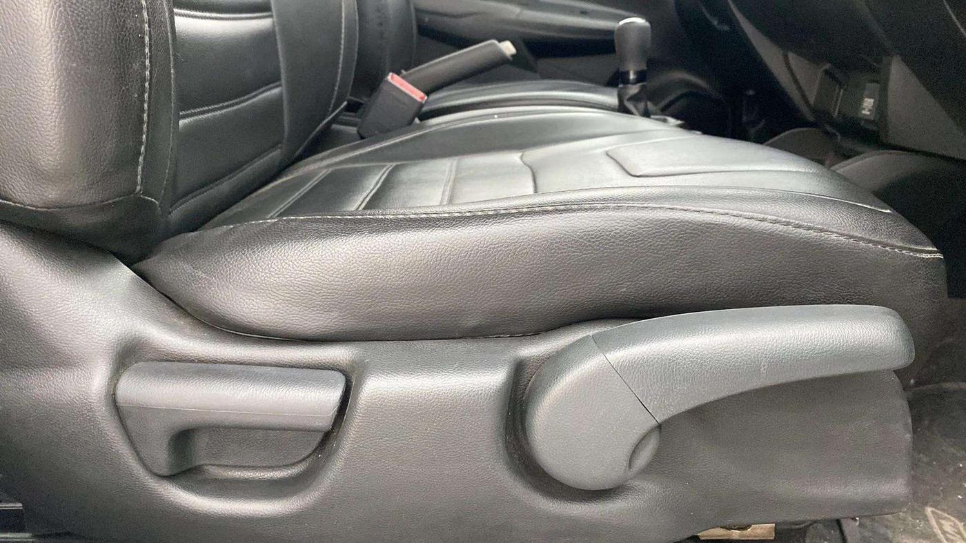 2018 Honda WR-V 1.2L I-VTEC S MT, Petrol, Manual, 38,296 km, Driver Side Adjustment Panel