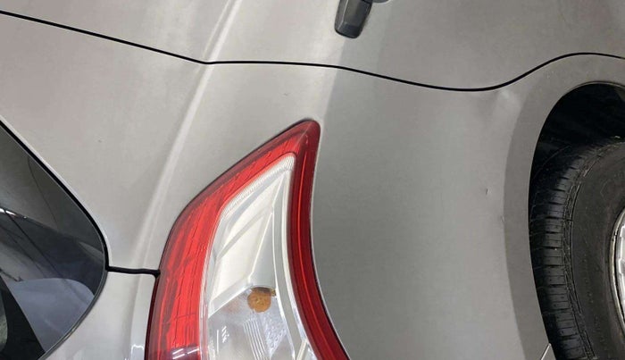 2014 Maruti Swift LXI, Petrol, Manual, 40,970 km, Right quarter panel - Slightly dented