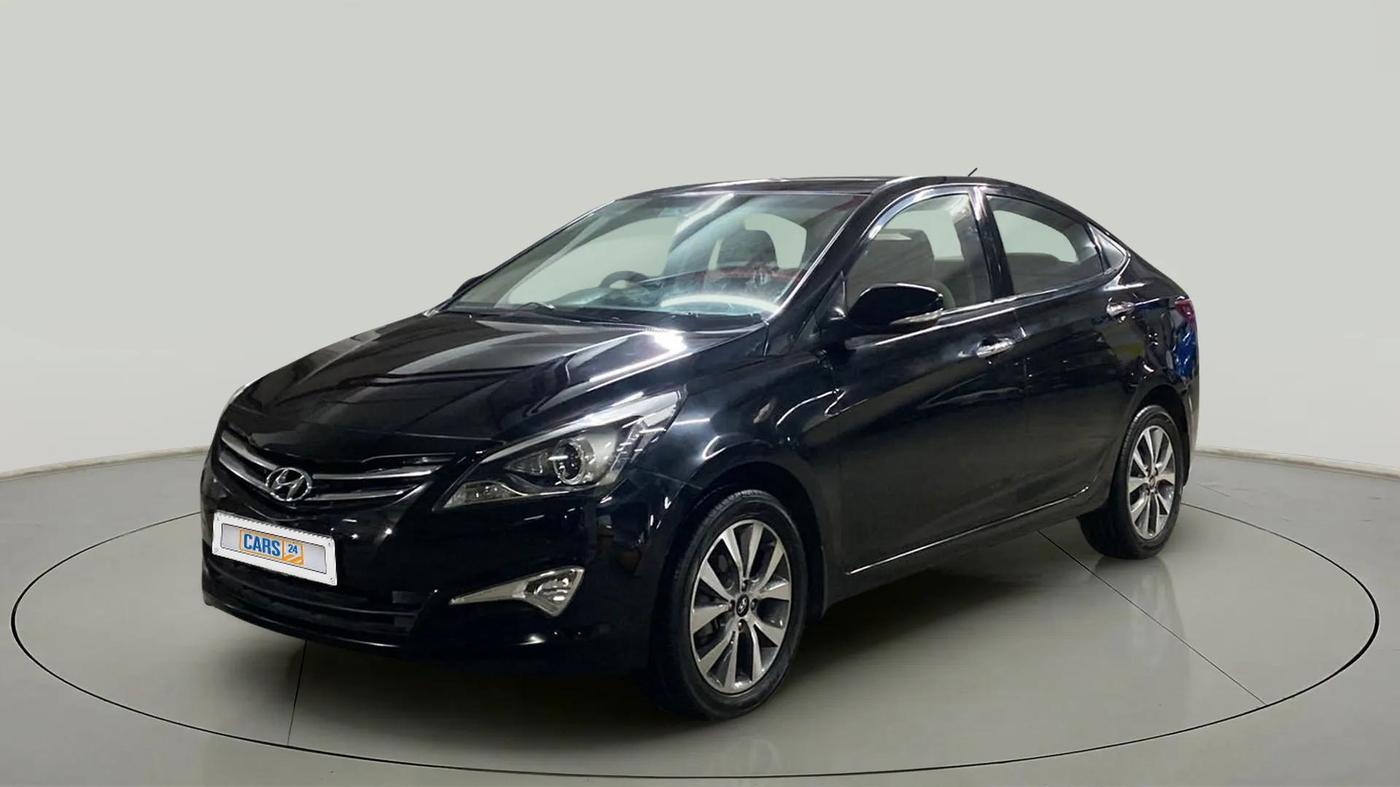 2015 Hyundai Verna FLUIDIC 4S 1.6 VTVT S(O), Petrol, Manual, 38,309 km, Left Front Diagonal