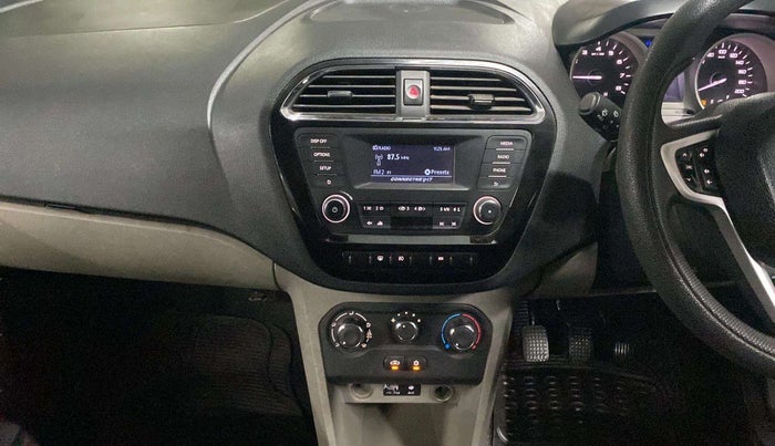 2016 Tata Tiago XZ PETROL, Petrol, Manual, 29,881 km, Air Conditioner