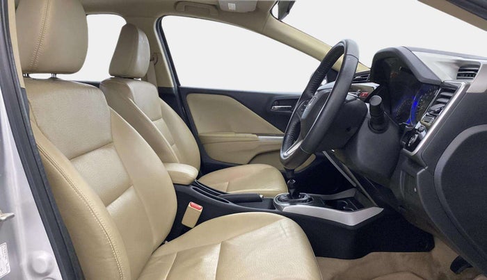 2016 Honda City 1.5L I-VTEC VX, Petrol, Manual, 41,239 km, Right Side Front Door Cabin