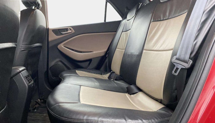2017 Hyundai Elite i20 SPORTZ 1.2, Petrol, Manual, 18,543 km, Right Side Rear Door Cabin