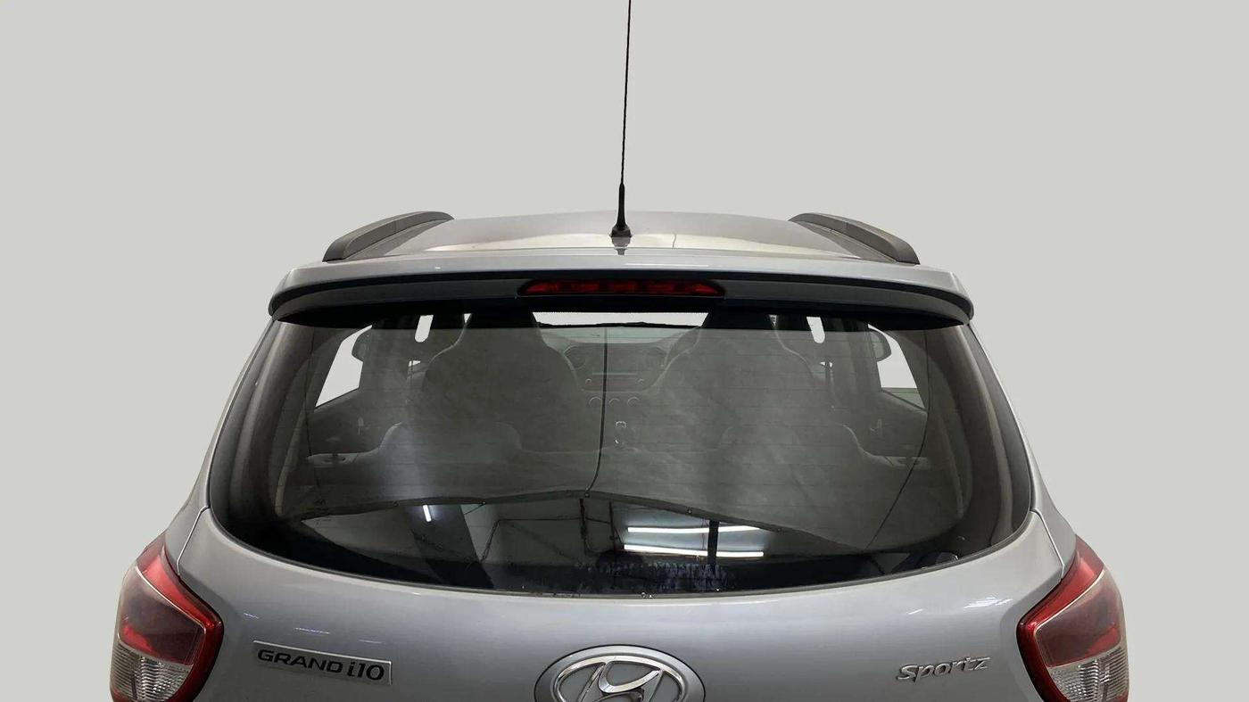 2019 Hyundai Grand i10 SPORTZ 1.2 KAPPA VTVT, Petrol, Manual, 36,121 km, Rear Windshield