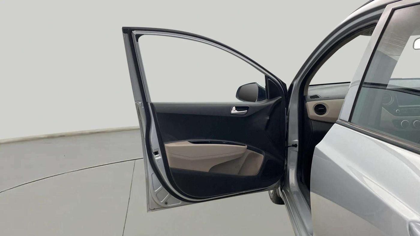 2019 Hyundai Grand i10 SPORTZ 1.2 KAPPA VTVT, Petrol, Manual, 36,121 km, LHS Rear Door