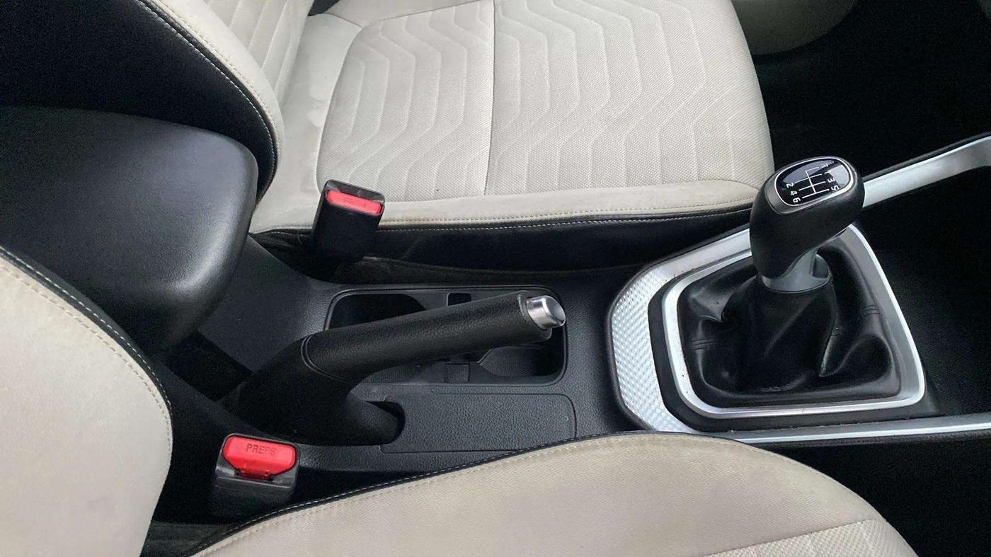 2022 KIA SONET HTX 1.0 IMT, Petrol, Manual, 8,109 km, Gear Lever