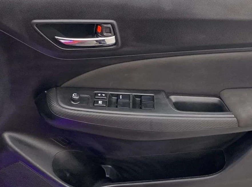 2019 Maruti Swift VXI, Petrol, Manual, 34,705 km, Driver Side Door Panels Control