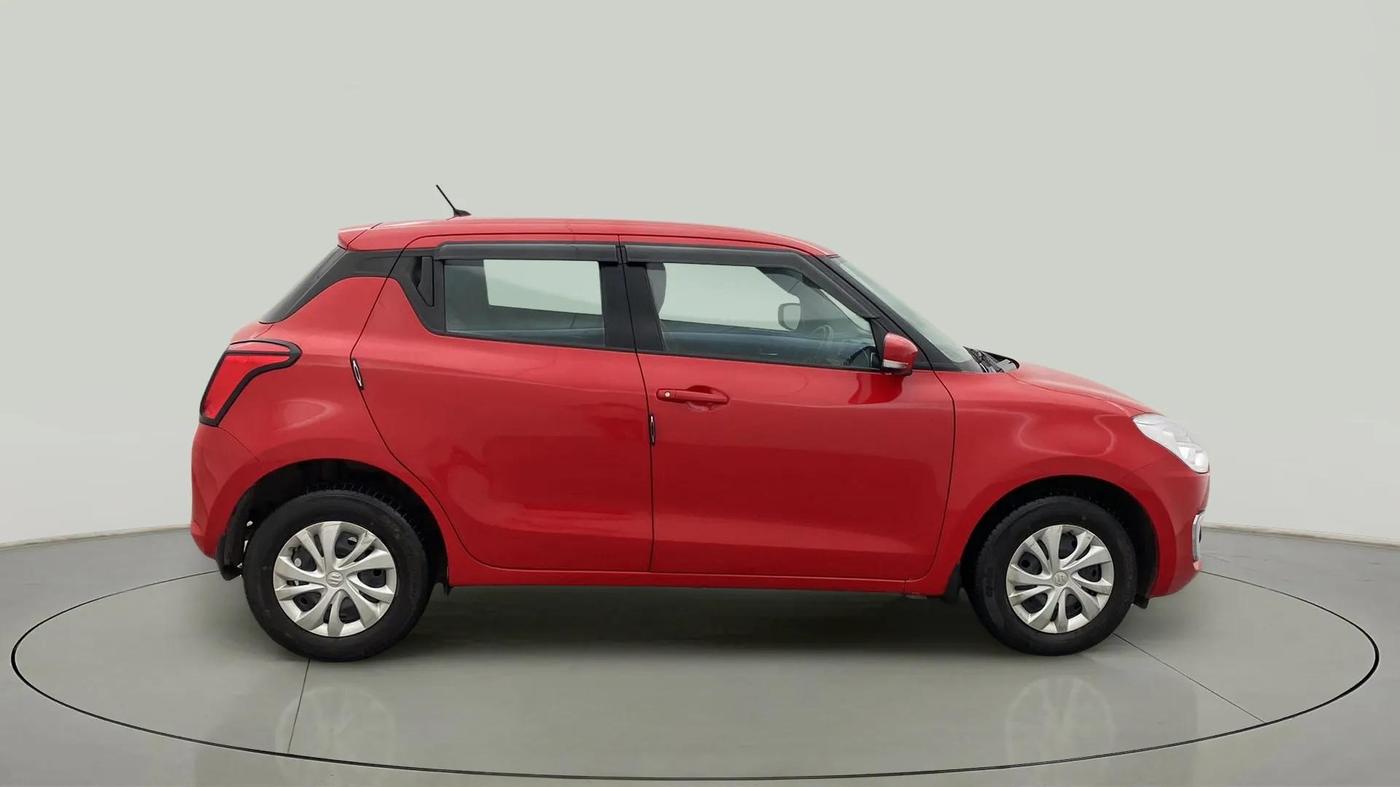 2019 Maruti Swift VXI, Petrol, Manual, 34,705 km, Right Side