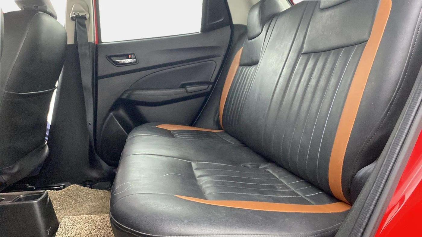 2019 Maruti Swift VXI, Petrol, Manual, 34,705 km, Right Side Rear Door Cabin