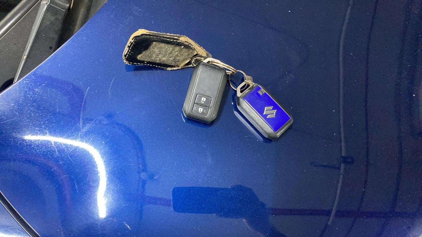 2019 Maruti Swift ZXI PLUS, Petrol, Manual, 35,571 km, Key Close Up