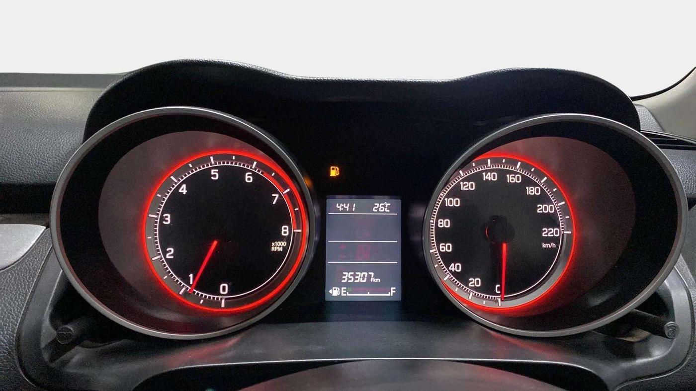 2019 Maruti Swift ZXI PLUS, Petrol, Manual, 35,571 km, Odometer Image
