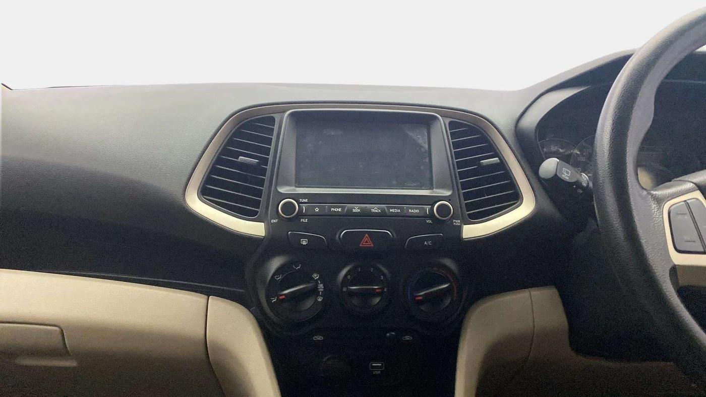 2019 Hyundai NEW SANTRO ASTA MT, CNG, Manual, 30,686 km, Air Conditioner