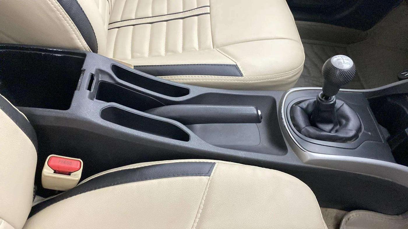 2016 Honda City 1.5L I-VTEC V MT, Petrol, Manual, 79,111 km, Gear Lever