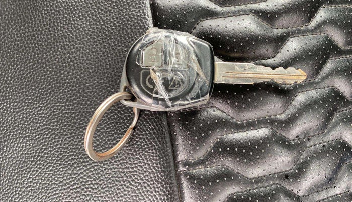 2021 Maruti S PRESSO VXI PLUS AMT, Petrol, Automatic, 47,293 km, Key Close Up