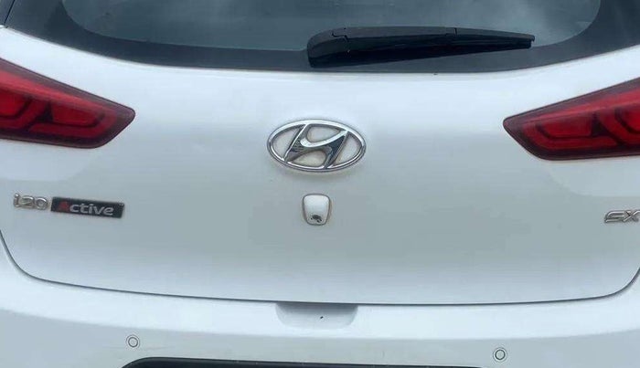 2016 Hyundai i20 Active 1.2 SX, Petrol, Manual, 53,828 km, Dicky (Boot door) - Slightly dented