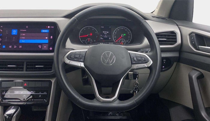 2022 Volkswagen TAIGUN HIGHLINE 1.0 TSI AT, Petrol, Automatic, 9,086 km, Steering Wheel Close Up