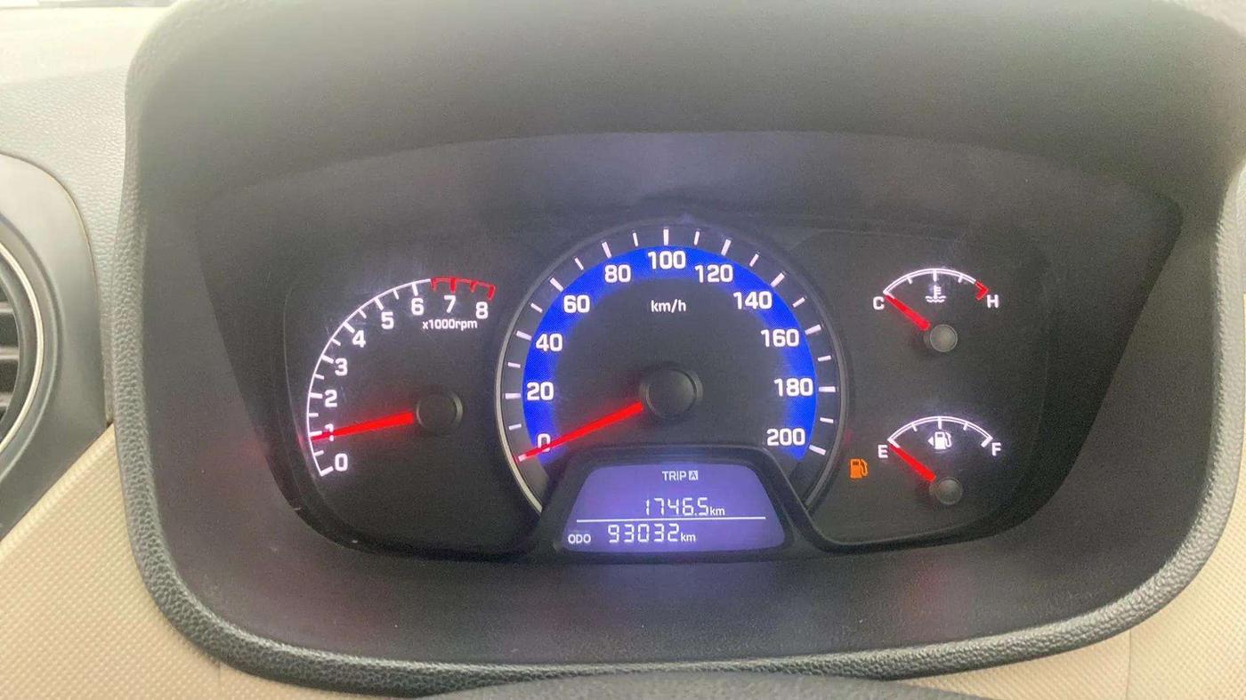 2014 Hyundai Xcent SX 1.2 (O), Petrol, Manual, 93,402 km, Odometer Image