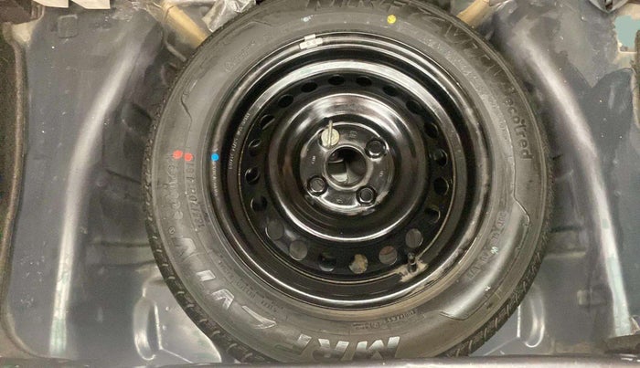 2019 Maruti S PRESSO VXI, Petrol, Manual, 11,508 km, Dicky (Boot door) - Tool missing