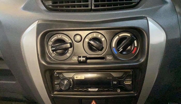 2018 Maruti Alto 800 LXI, Petrol, Manual, 29,599 km, AC Unit - Directional switch has minor damage