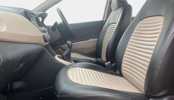 2017 Hyundai Grand i10 MAGNA 1.2 KAPPA VTVT, Petrol, Manual, 44,722 km, Right Side Front Door Cabin