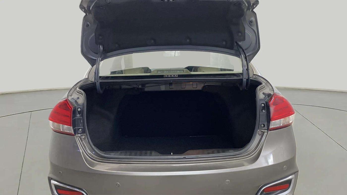2019 Maruti Ciaz ALPHA 1.5 SHVS PETROL, Petrol, Manual, 46,415 km, Boot Inside