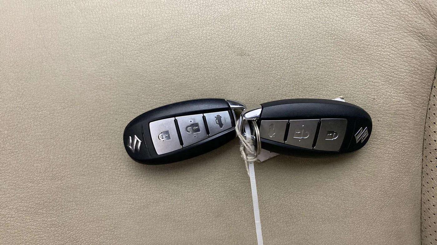 2019 Maruti Ciaz ALPHA 1.5 SHVS PETROL, Petrol, Manual, 46,415 km, Key Close Up